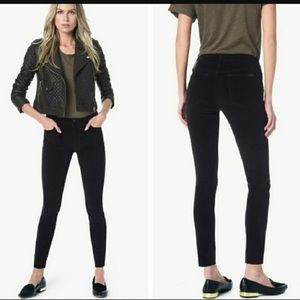 Joe’s Jeans The Skinny Nadia Black Denim Jeans